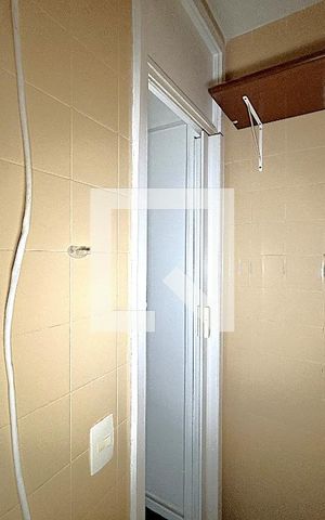 Apartamento para alugar com 67m², 2 quartos e 1 vagaBanheiro de Serviço
