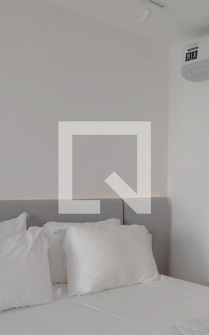 Studio à venda com 28m², 1 quarto e sem vagaStudio 