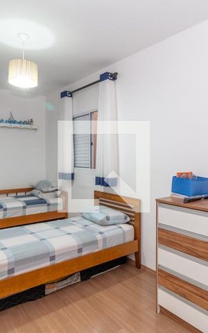 Casa de condomínio à venda com 200m², 3 quartos e 4 vagasQuarto 2 (Suíte 2)
