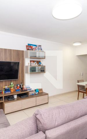 Casa de condomínio à venda com 200m², 3 quartos e 4 vagasSala
