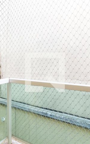 Casa de condomínio à venda com 200m², 3 quartos e 4 vagasVaranda