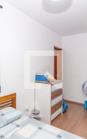 Casa de condomínio à venda com 200m², 3 quartos e 4 vagasQuarto 2 (Suíte 2)