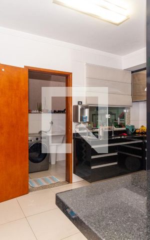 Casa de condomínio à venda com 200m², 3 quartos e 4 vagasCozinha