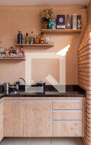 Casa de condomínio à venda com 200m², 3 quartos e 4 vagasÁrea de Lazer - Churrasqueira