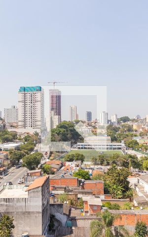 Apartamento à venda com 56m², 2 quartos e 2 vagasVista
