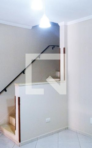 Casa de condomínio para alugar com 70m², 2 quartos e 1 vagaSala