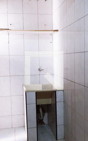 Casa de condomínio para alugar com 70m², 2 quartos e 1 vagaÁrea de serviço