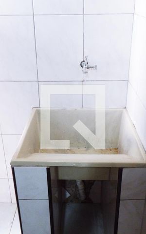 Casa de condomínio para alugar com 70m², 2 quartos e 1 vagaÁrea de serviço