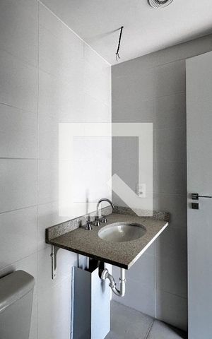 Apartamento à venda com 61m², 2 quartos e 1 vagaBanheiro Social