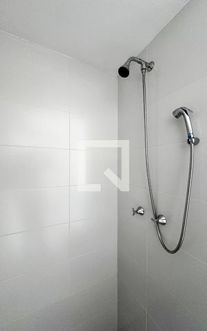 Apartamento à venda com 61m², 2 quartos e 1 vagaBanheiro Social