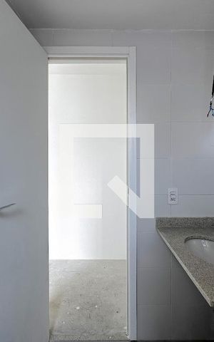Apartamento à venda com 83m², 3 quartos e 2 vagasBanheiro Suíte