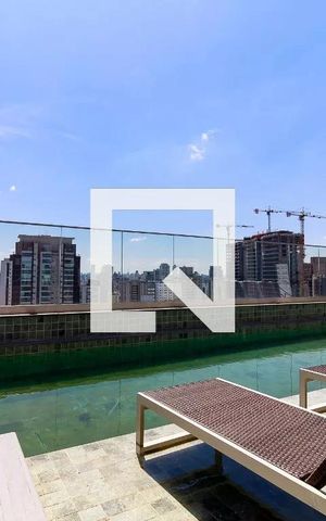 Apartamento à venda com 83m², 3 quartos e 2 vagas Apartamento à venda com 83m², 3 quartos e 2 vagasPiscina