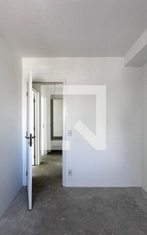 Apartamento à venda com 83m², 3 quartos e 2 vagasQuarto 3