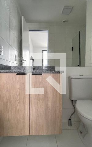 Apartamento para alugar com 24m², 1 quarto e sem vaga Apartamento para alugar com 24m², 1 quarto e sem vagaBanheiro da Suíte