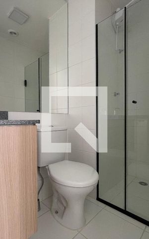 Apartamento para alugar com 24m², 1 quarto e sem vaga Apartamento para alugar com 24m², 1 quarto e sem vagaBanheiro da Suíte