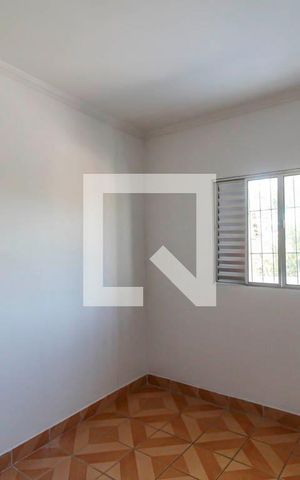 Casa para alugar com 100m², 3 quartos e 1 vaga Casa para alugar com 100m², 3 quartos e 1 vagaQuarto 2