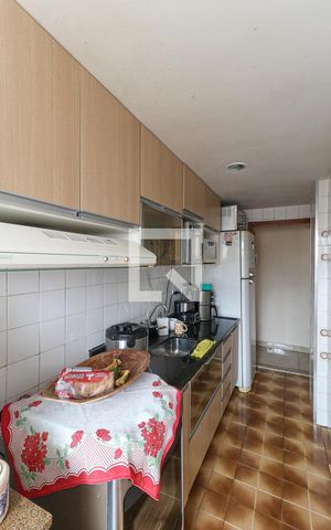 Apartamento à venda com 59m², 2 quartos e 1 vagaCozinha