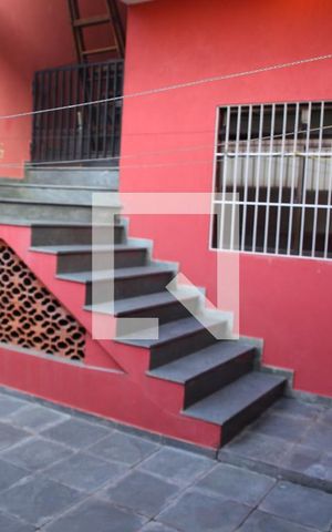 Casa à venda com 200m², 3 quartos e 4 vagasÁrea Externa