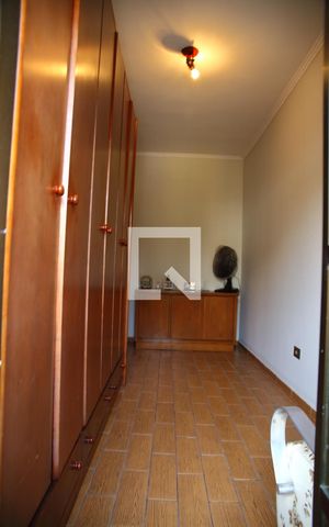 Casa à venda com 200m², 3 quartos e 4 vagasQuarto 3