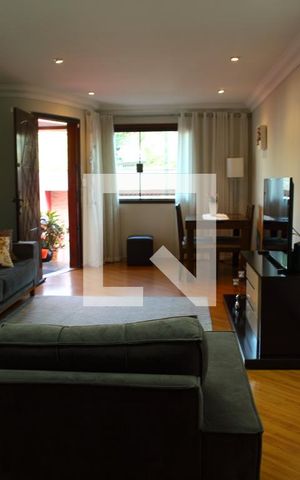 Casa à venda com 200m², 3 quartos e 4 vagasSala