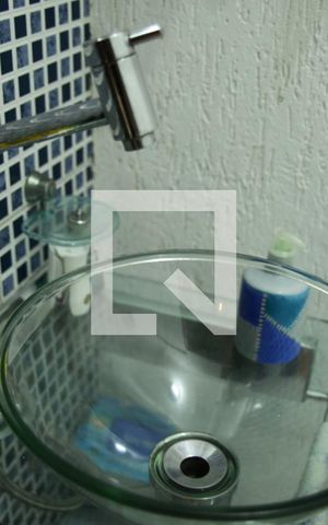 Casa à venda com 200m², 3 quartos e 4 vagasBanheiro 2