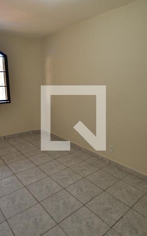 Casa à venda com 325m², 6 quartos e 3 vagasQuarto 1