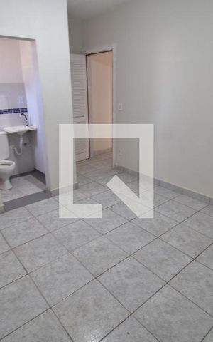 Casa à venda com 325m², 6 quartos e 3 vagasQuarto 2 - Suíte