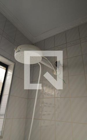 Casa à venda com 325m², 6 quartos e 3 vagasBanheiro 1 - Detalhe