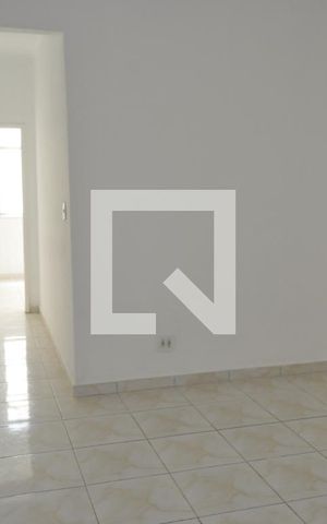 Apartamento à venda com 60m², 2 quartos e sem vagaSala