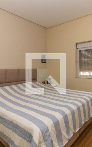 Casa à venda com 206m², 3 quartos e 2 vagas Casa à venda com 206m², 3 quartos e 2 vagasSuíte 1