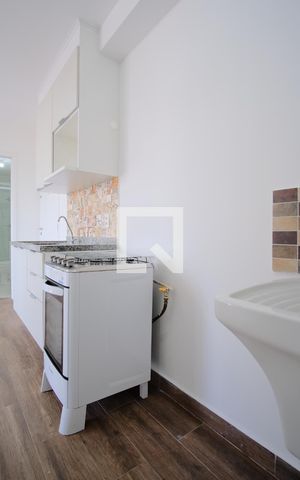 Apartamento à venda com 33m², 2 quartos e sem vagaCozinha e Área de Serviço