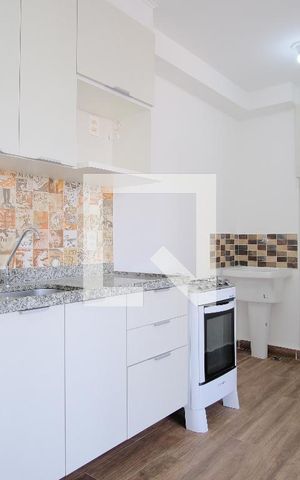 Apartamento à venda com 33m², 2 quartos e sem vagaCozinha e Área de Serviço