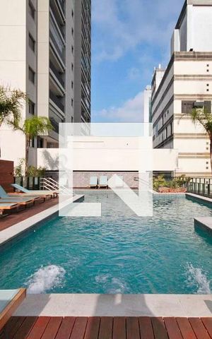 Studio à venda com 24m², 1 quarto e sem vagaÁrea comum - Piscina