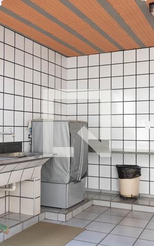 Casa à venda com 375m², 3 quartos e 4 vagas Casa à venda com 375m², 3 quartos e 4 vagasÁrea de Serviço