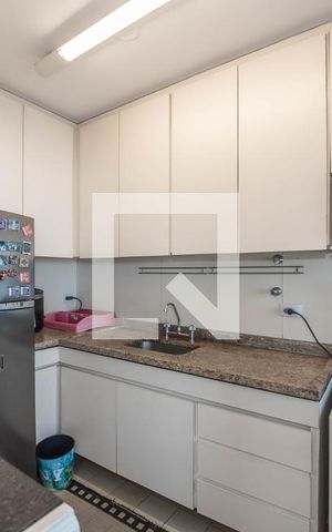 Apartamento à venda com 147m², 2 quartos e 2 vagas Apartamento à venda com 147m², 2 quartos e 2 vagasCozinha - Lavanderia Integrada