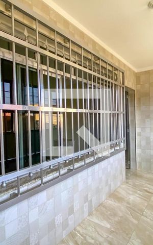 Casa à venda com 320m², 3 quartos e 2 vagas Casa à venda com 320m², 3 quartos e 2 vagasVaranda da Sala de TV