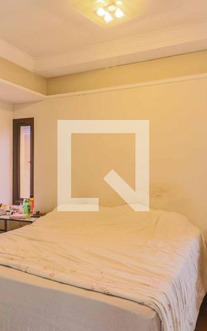 Casa para alugar com 600m², 5 quartos e 6 vagas Casa para alugar com 600m², 5 quartos e 6 vagasSuíte 1