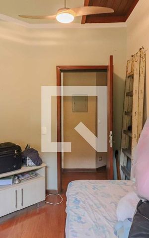 Casa para alugar com 600m², 5 quartos e 6 vagas Casa para alugar com 600m², 5 quartos e 6 vagasSuíte 2