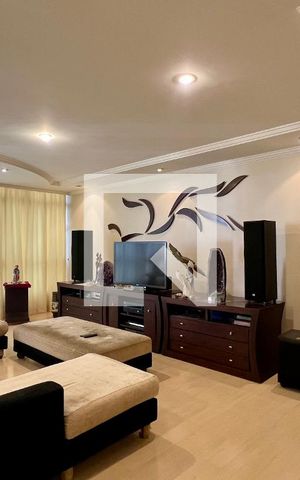 Apartamento para alugar com 201m², 3 quartos e 2 vagas Apartamento para alugar com 201m², 3 quartos e 2 vagasSala
