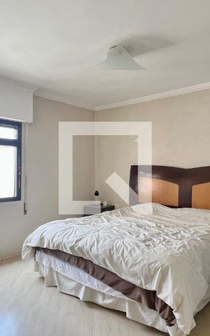 Apartamento para alugar com 201m², 3 quartos e 2 vagas Apartamento para alugar com 201m², 3 quartos e 2 vagasSuíte
