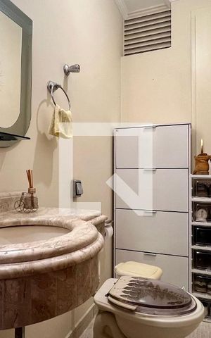 Apartamento para alugar com 201m², 3 quartos e 2 vagas Apartamento para alugar com 201m², 3 quartos e 2 vagasLavabo