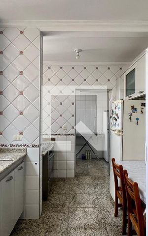 Apartamento para alugar com 201m², 3 quartos e 2 vagas Apartamento para alugar com 201m², 3 quartos e 2 vagasCozinha