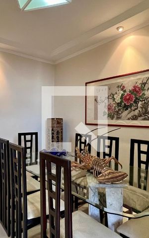 Apartamento para alugar com 201m², 3 quartos e 2 vagas Apartamento para alugar com 201m², 3 quartos e 2 vagasSala de Jantar