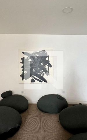 Apartamento para alugar com 201m², 3 quartos e 2 vagas Apartamento para alugar com 201m², 3 quartos e 2 vagasÁrea comum