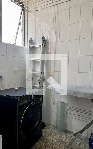Apartamento para alugar com 201m², 3 quartos e 2 vagas Apartamento para alugar com 201m², 3 quartos e 2 vagasÁrea de Serviço