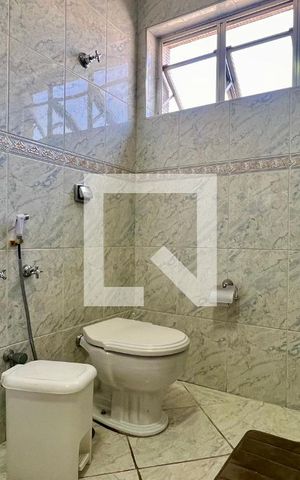 Apartamento para alugar com 201m², 3 quartos e 2 vagas Apartamento para alugar com 201m², 3 quartos e 2 vagasBanheiro da Suíte