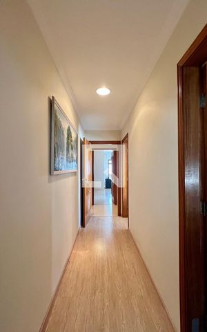 Apartamento para alugar com 201m², 3 quartos e 2 vagas Apartamento para alugar com 201m², 3 quartos e 2 vagasCorredor
