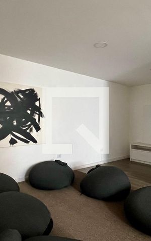 Apartamento para alugar com 201m², 3 quartos e 2 vagas Apartamento para alugar com 201m², 3 quartos e 2 vagasÁrea comum
