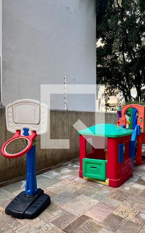 Apartamento para alugar com 201m², 3 quartos e 2 vagas Apartamento para alugar com 201m², 3 quartos e 2 vagasPlayground