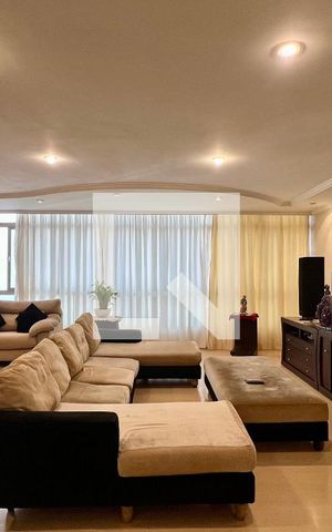 Apartamento para alugar com 201m², 3 quartos e 2 vagas Apartamento para alugar com 201m², 3 quartos e 2 vagasSala